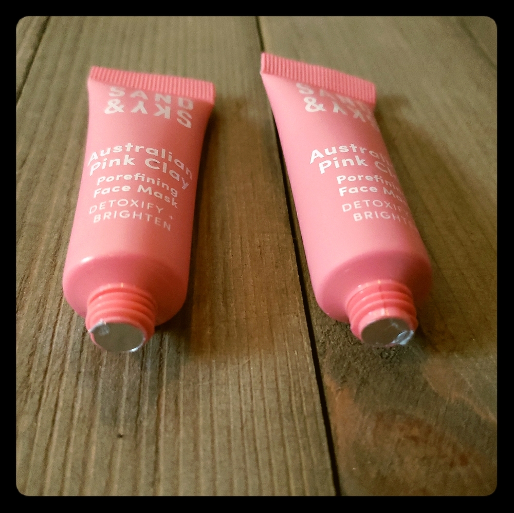 SOLDstralian Pink Clay Flash Perfection Exfoliator